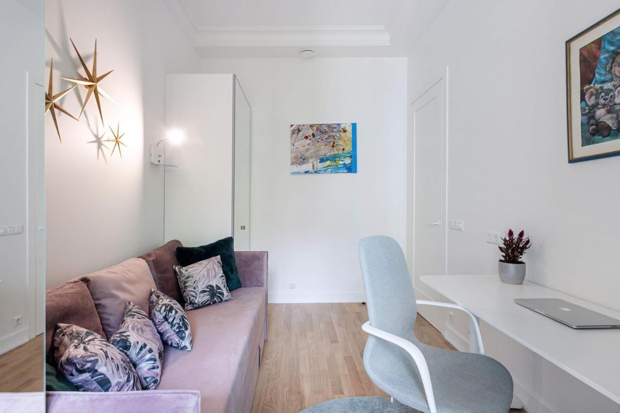 Jogailos Residence Peaceful Old Town Luxury 3 Bdr, 2 Bthr, Free Garage, Top-Speed Wifi VNO Esterno foto