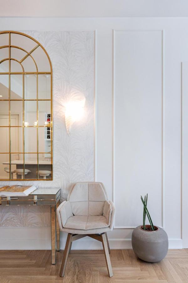 Jogailos Residence Peaceful Old Town Luxury 3 Bdr, 2 Bthr, Free Garage, Top-Speed Wifi VNO Esterno foto